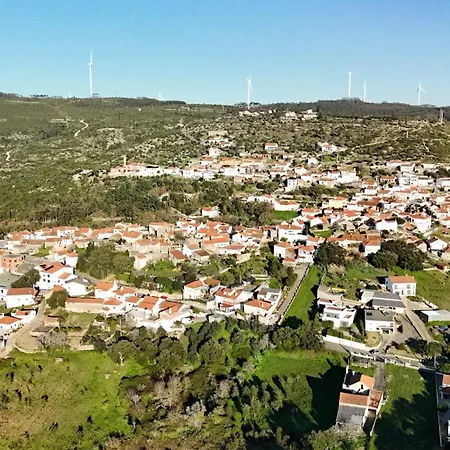 Casa Da Boneca Сasa de vacaciones Batalha